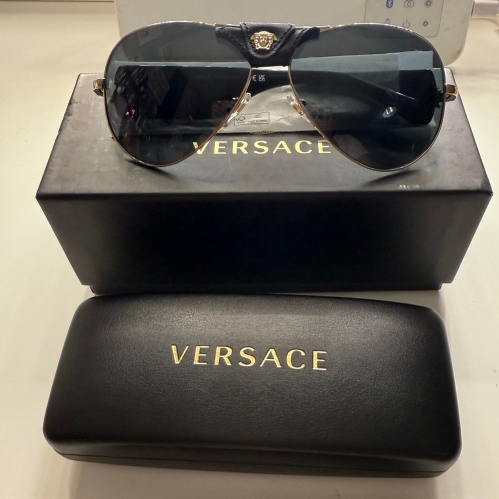 NOT FOR SALEersace Black Sunglasses for Men Mod.2150Q New - Picture 7 of 7